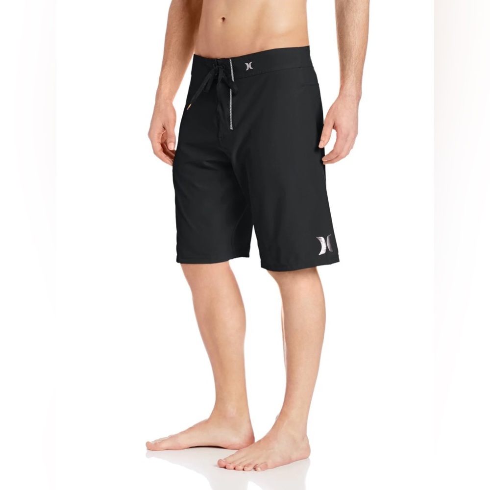 Hurley Black Men's Board shorts / Swim shorts Size 42